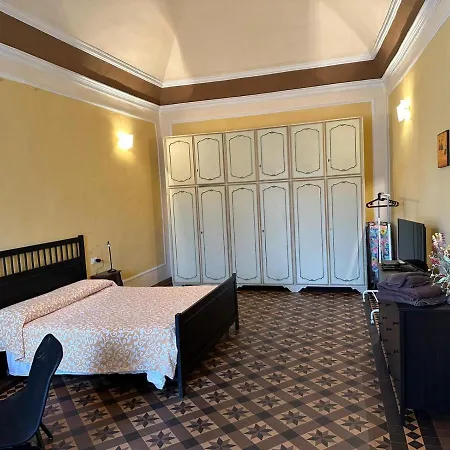 Casa Cavour 게스트하우스 폰트레몰리