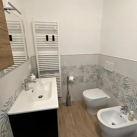 Casa Cavour 3* ポントレーモリ