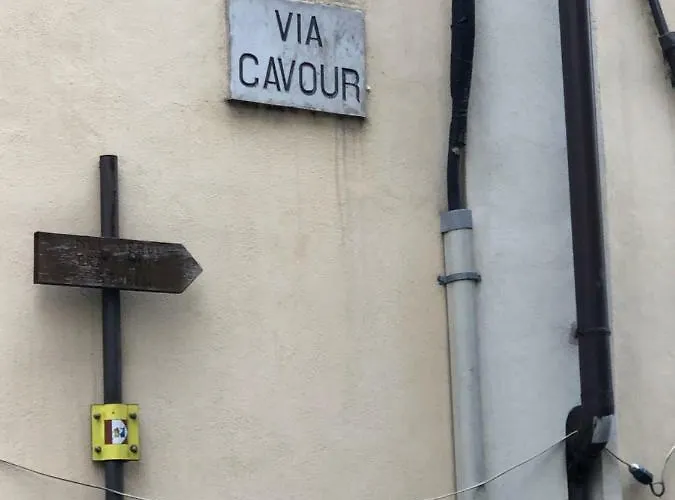 Casa Cavour 게스트하우스 폰트레몰리